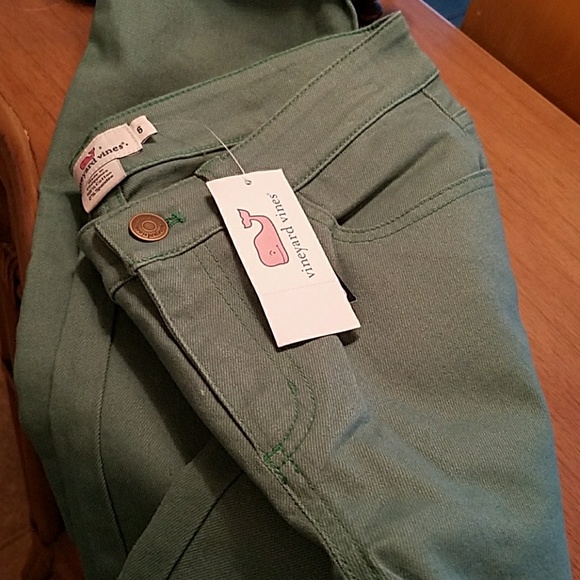 Vineyard Vines Denim - Vineyard Vines size 6